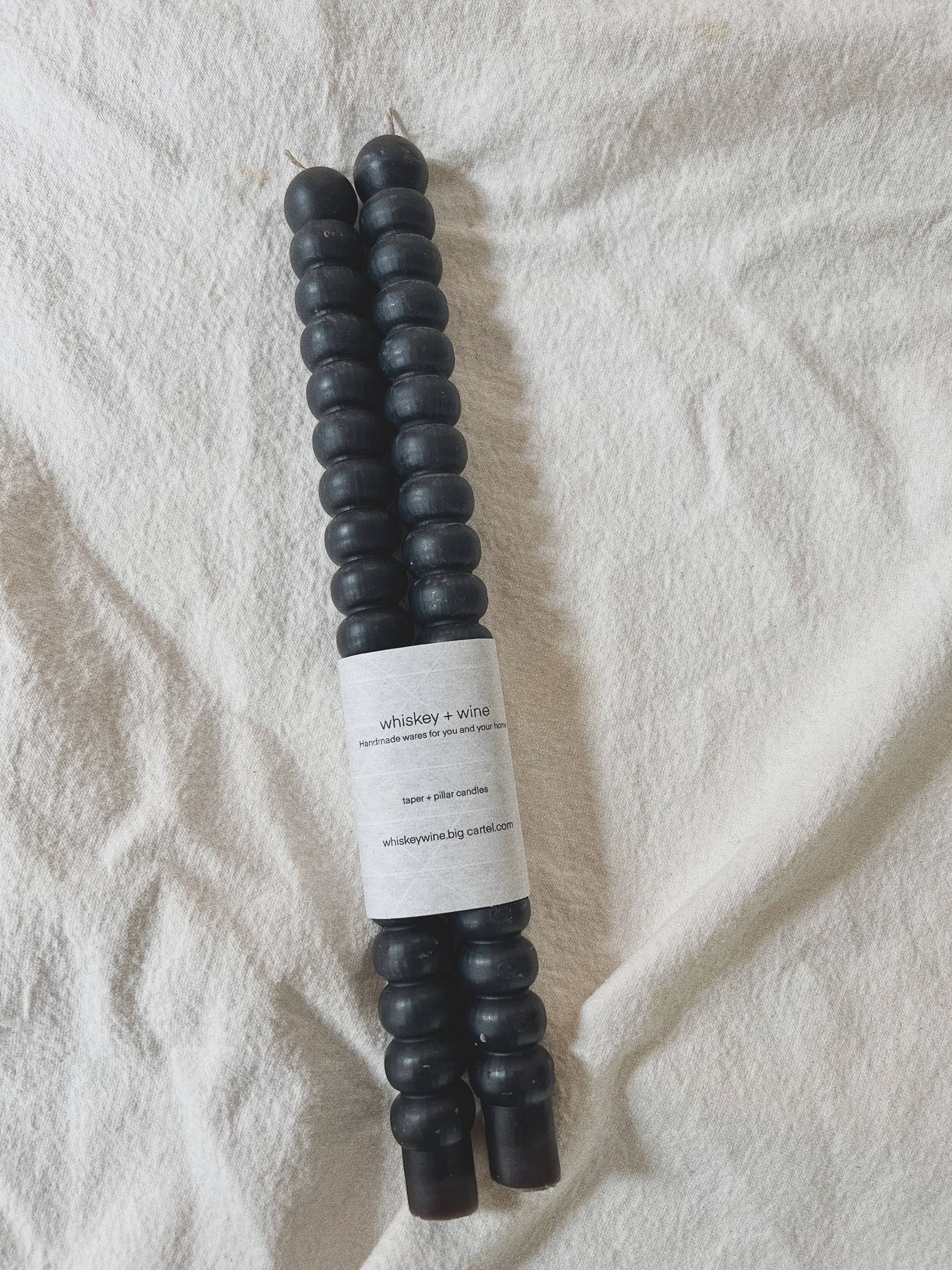 Whiskey + Wine – Vela/castiçal cónico por atacado – Conjunto de duas velas cônicas empilhadas feitas à mão1