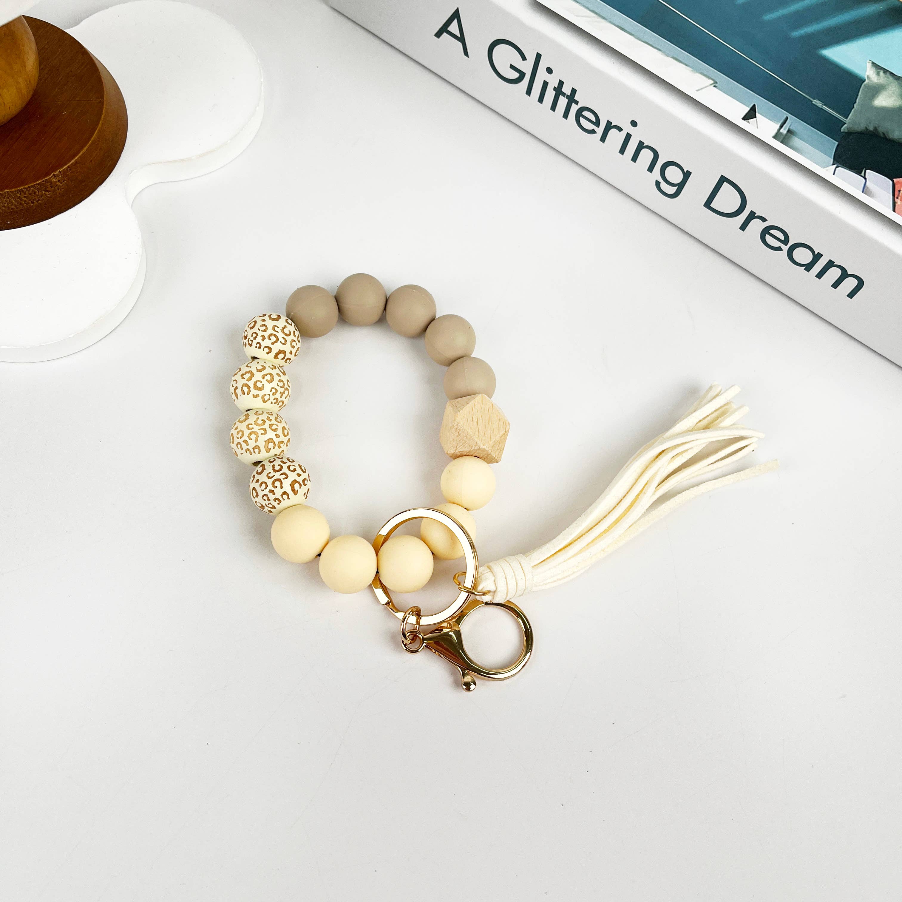 SoapElenGlen - Vendita all'ingrosso Bracciale portachiavi - Bracciale con perline di legno e silicone con portachiavi da polso0