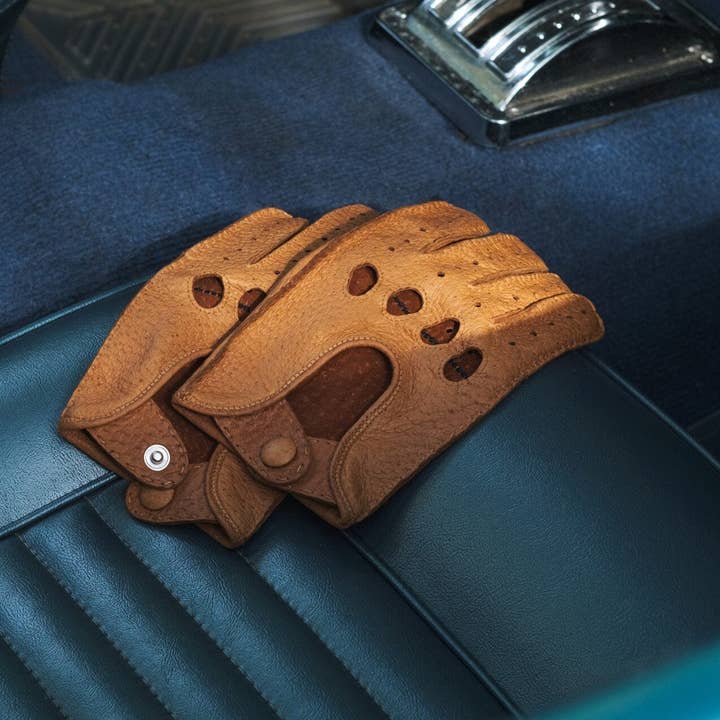 Glove Story - Wholesale Gloves - Men's - Men’s Peccary Leather Driving Mittens – Unlined – 22125NF1