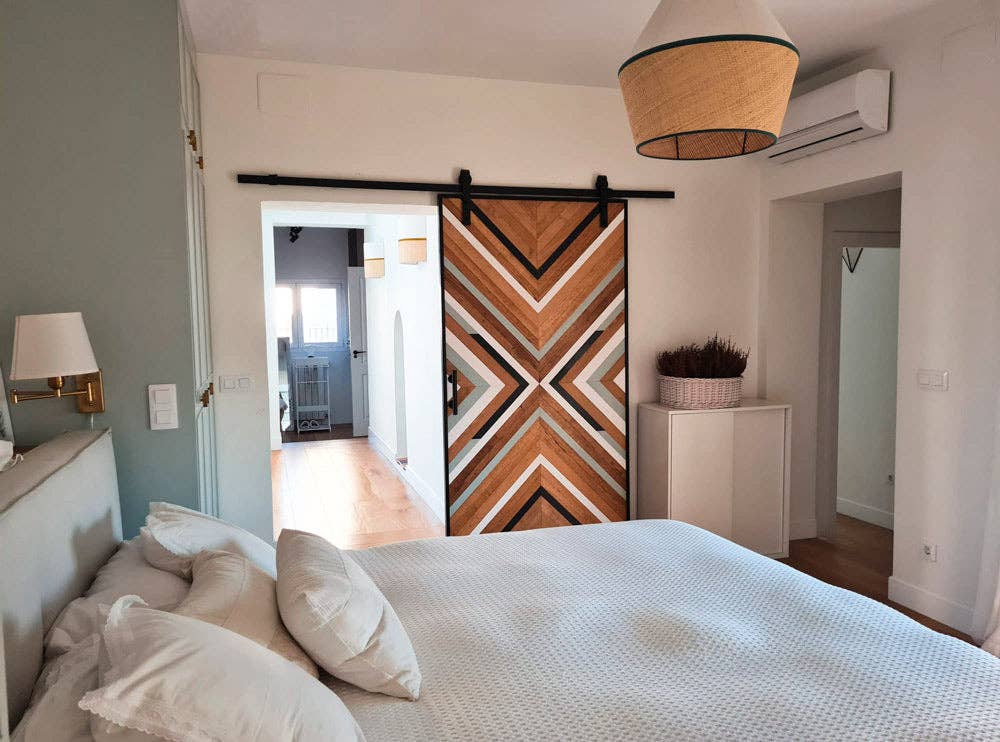 Woodabu - Wholesale Bedroom Furniture - Indie Brand Door