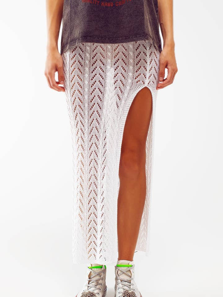 Crochet Maxi Skirt in White for wholesale by Q2—All Orders:Free Duties for the US,UK,and Canada