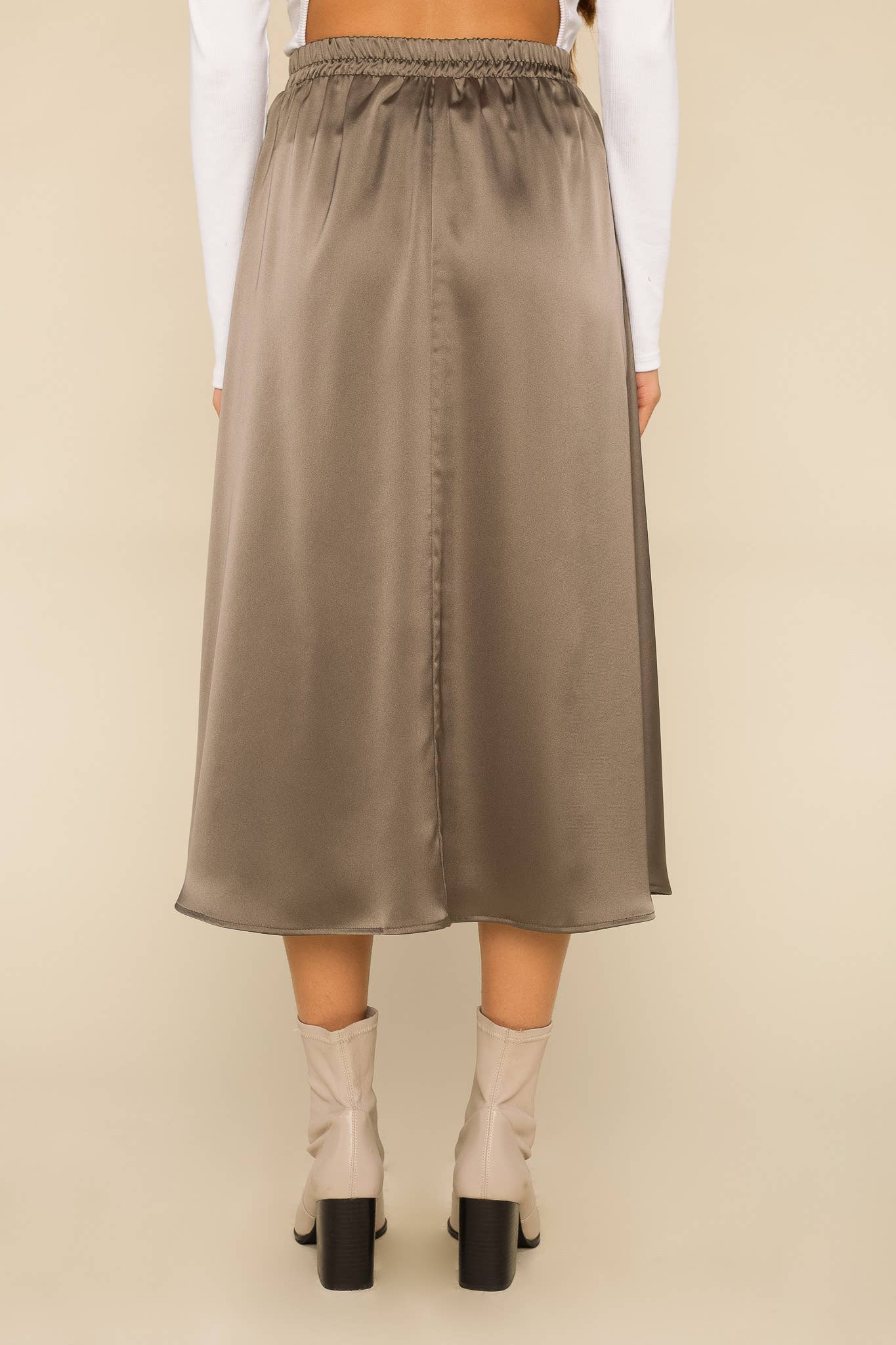 NLT - Wholesale Skirt - Women's - Satin Midi Skirt - Plus Size1
