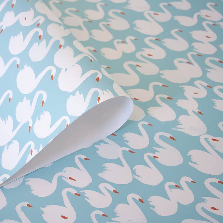 papel de regalo con cisnes y otras tendencias de Resultados para sábanas el cisne rojo al por mayor. Devoluciones gratuitas y condiciones de pago a 60 días en Faire en Faire.