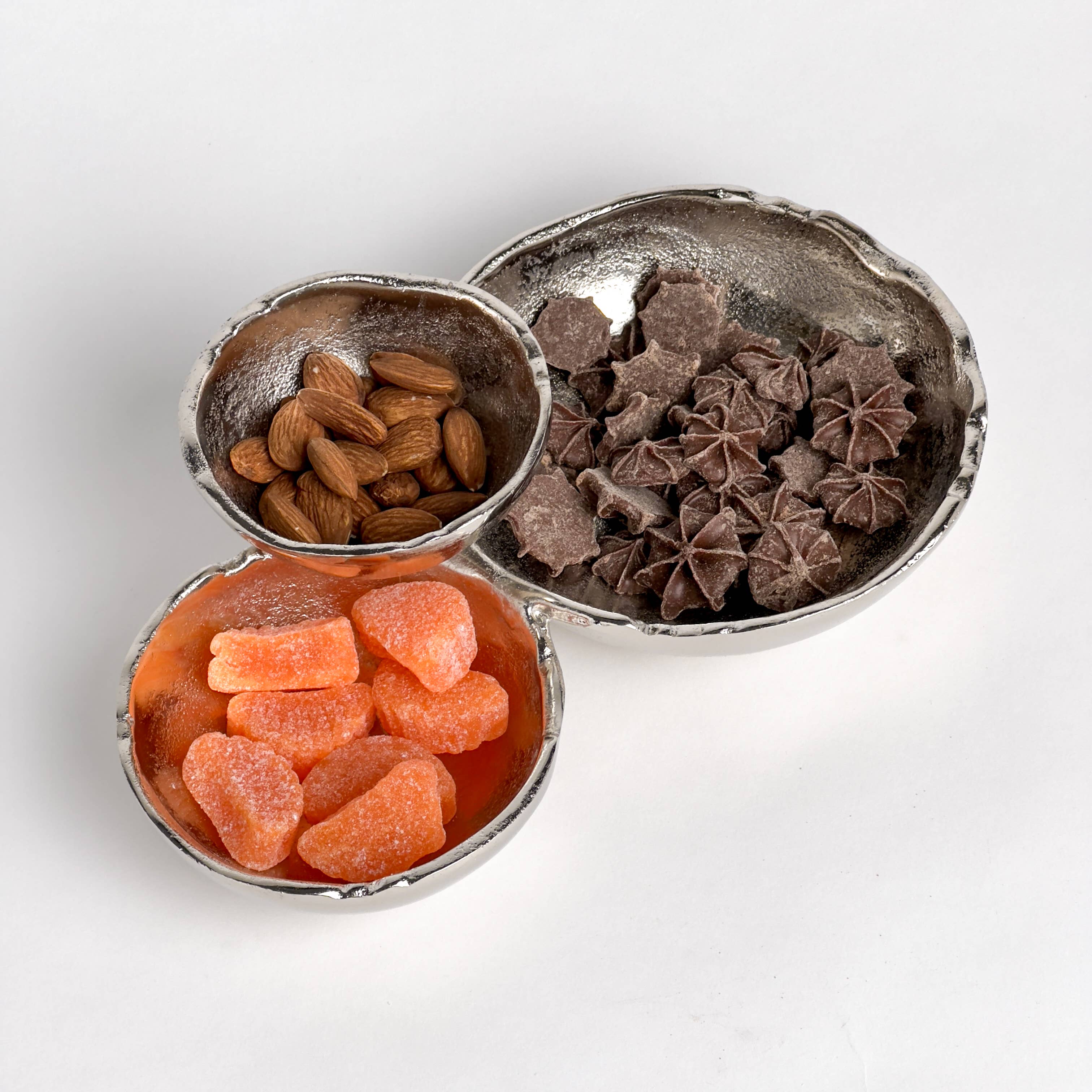 India Handicrafts Inc - Wholesale Decorative Plate/Dish/Bowl - Silver Textured Aluminum 3-Bowl Cluster Dish3