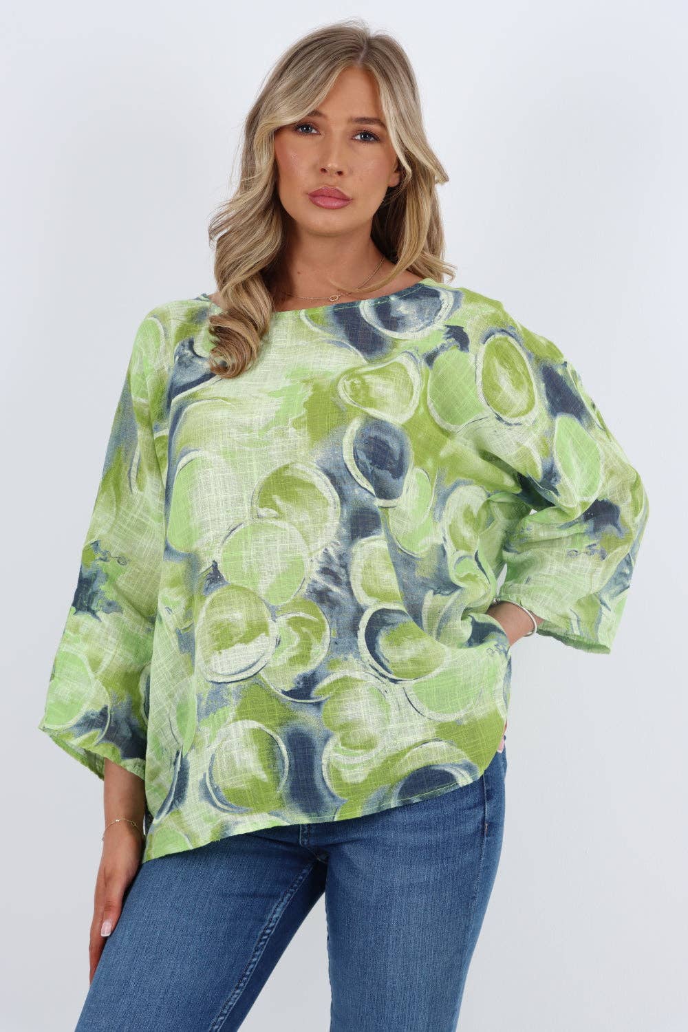 Miss Bold – wholesale Blouse – Women’s – Italian Circle Print Cotton Top50