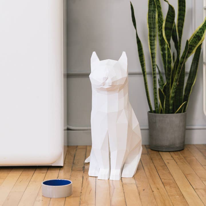 Abstract Home Art - Wholesale Decorative Tabletop Object - Lily - The Cat - White/Home Decor, Storage Bin, Trashcan5