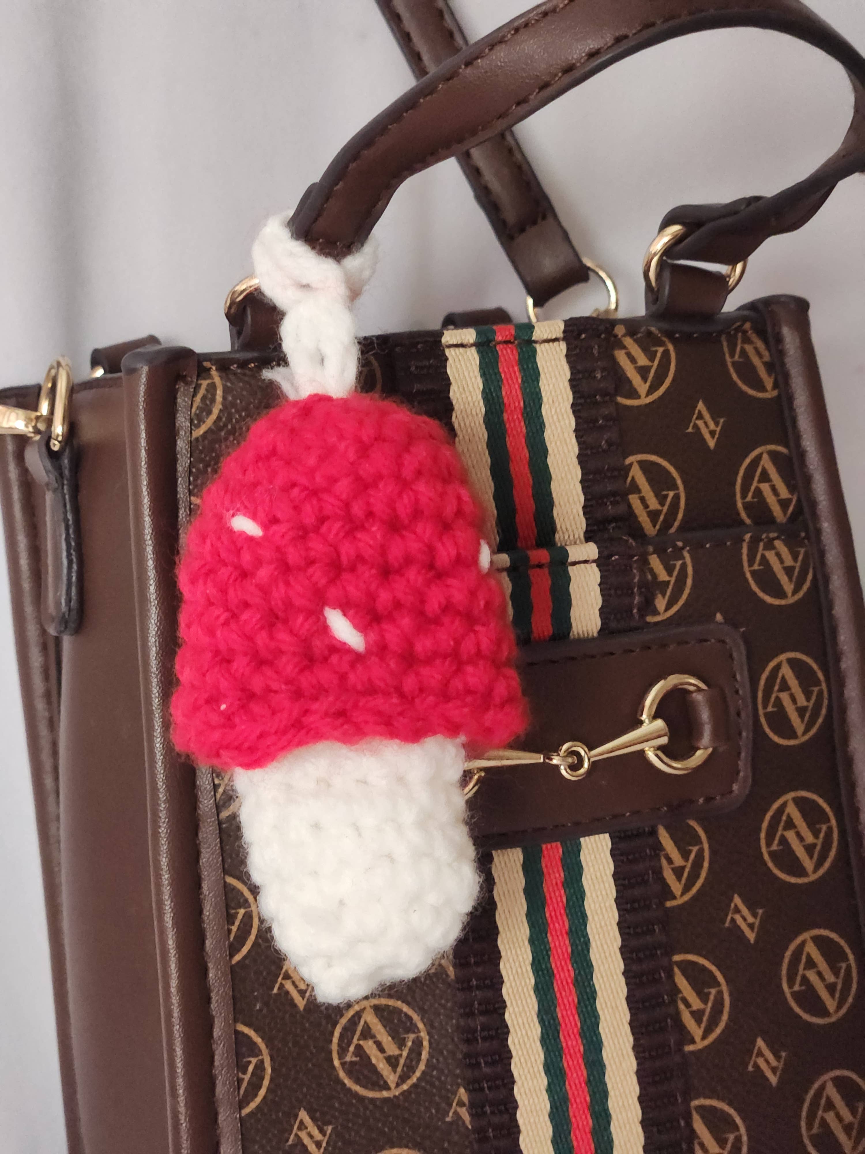Hey Beautiful – wholesale Lip balm case/holder – Crochet Mushroom Chapstick holder Keychain3