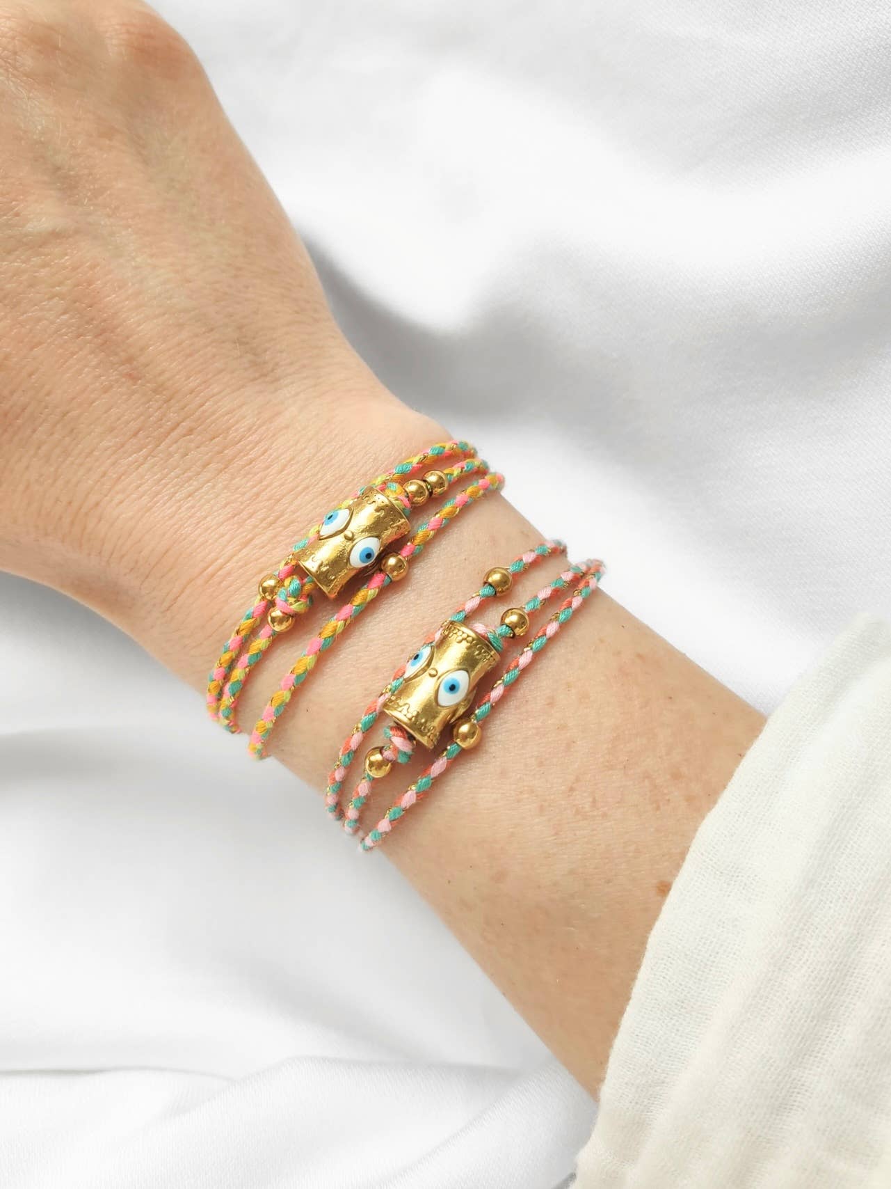 L'Atelier d'Artémis - Wholesale Halskettinghanger - INDI twee-in-één sieraad – omvormbare ketting & armband17