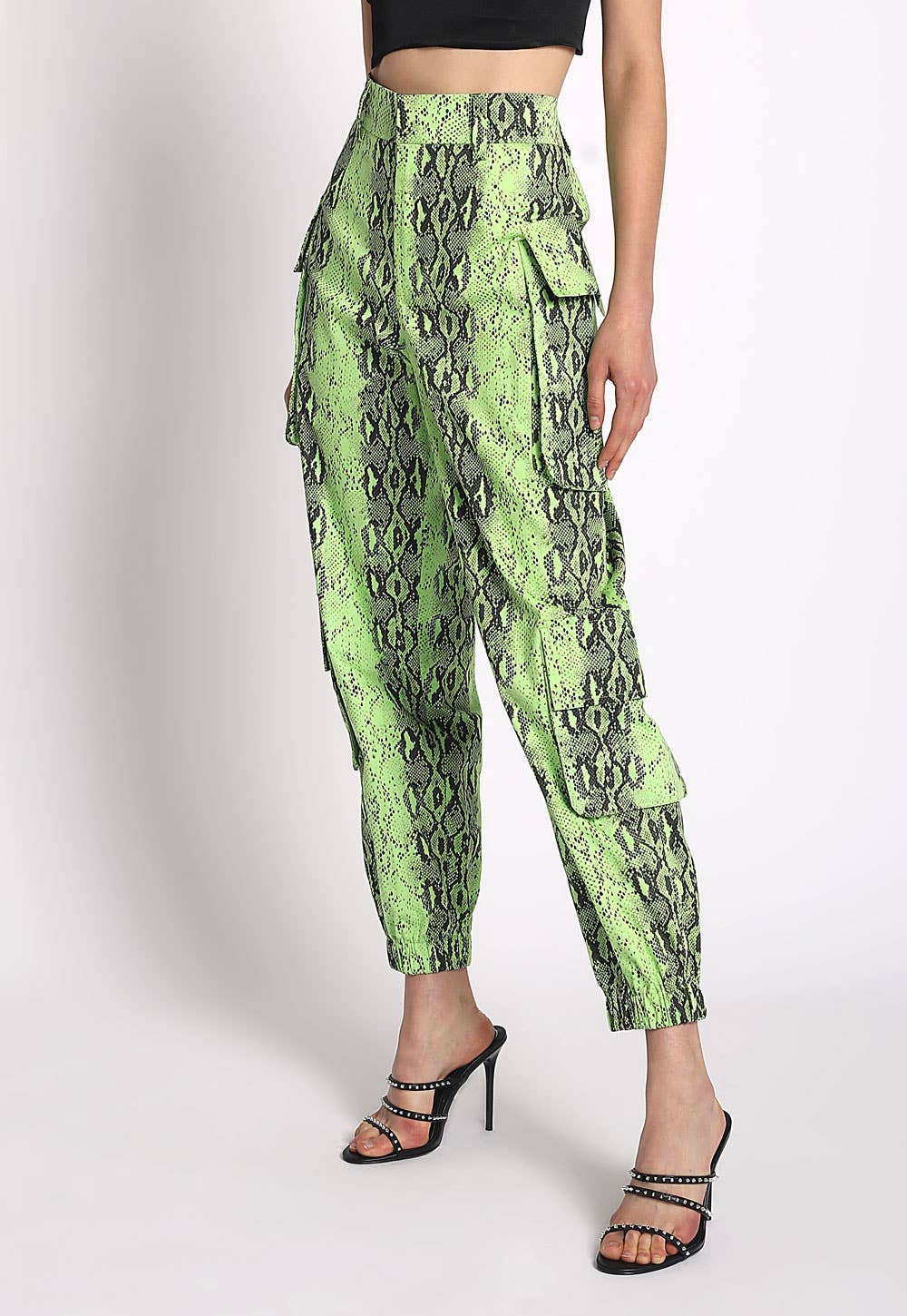 Sans Souci – Großhandel Hose – Damen – REPTILIEN-CARGOHOSE - NEON-LIMETTE1