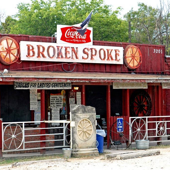 Radios rotos para venta al por mayor de Ann Woodall Studios