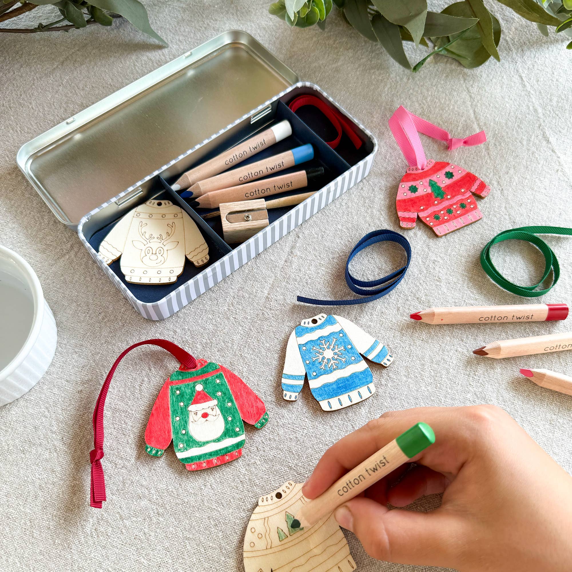 Cotton Twist (USA DUTIES PAID) - Wholesale DIY Craft Kit - Kids - Christmas Jumper Decoration Kit7