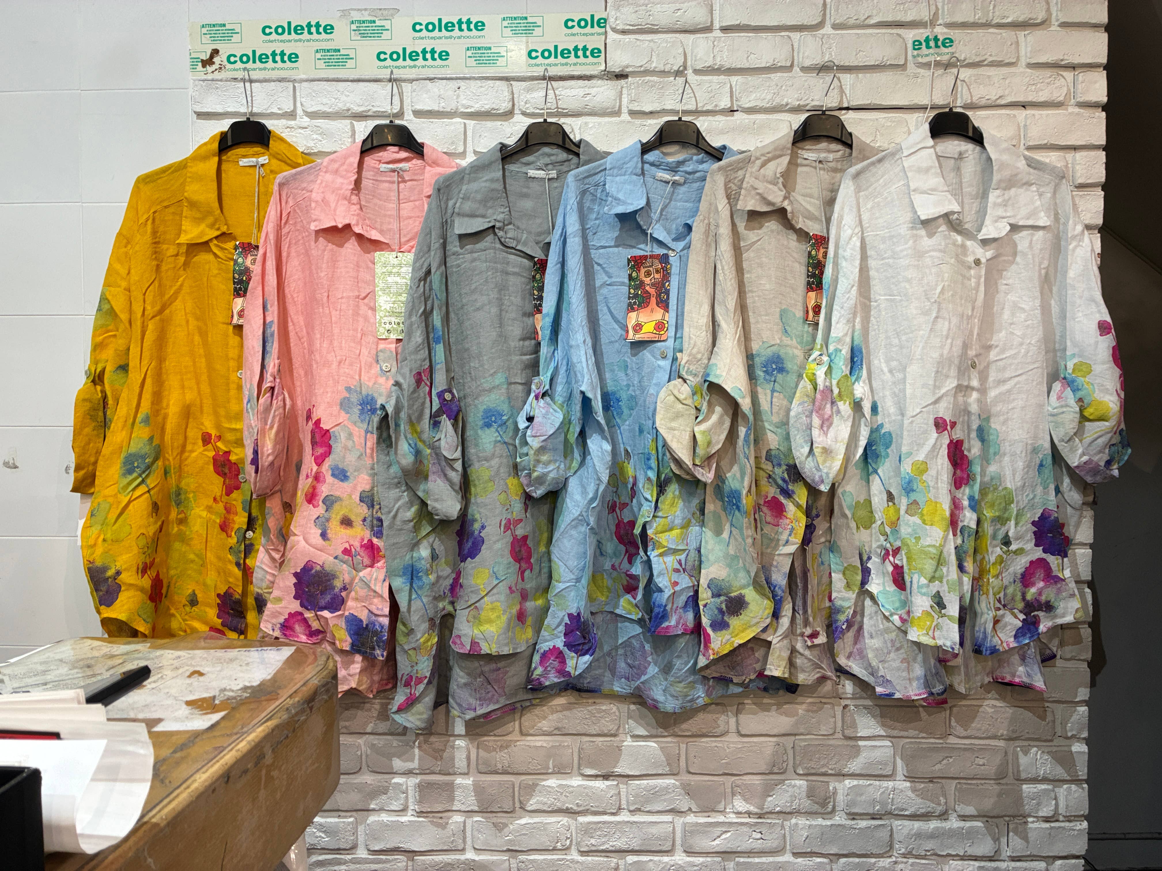 la maison des fibres naturelles - Wholesale Tunic - Women's - flared floral print linen blouse 26513 100% linen +SIZE1