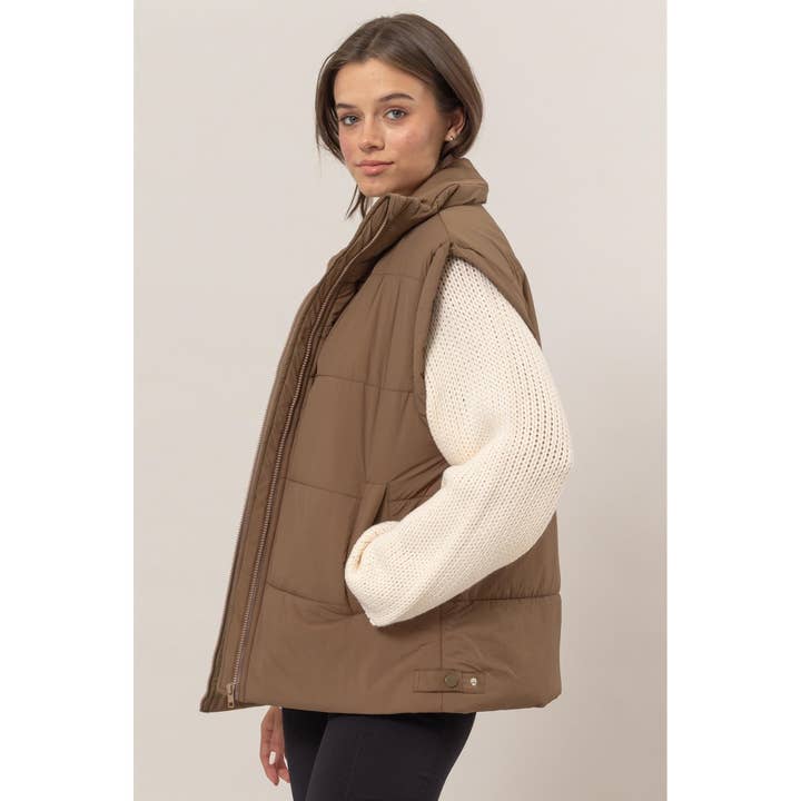 HYFVE - Wholesale Outerwear Vest - Women's - HF25A931-Oversized Puffer Vest