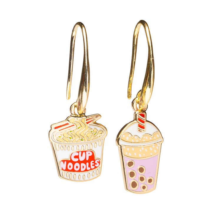 Ramen Noodles & Boba Tea Oorbellen - Gouden Junkfood Statement voor wholesale door Yellow Owl Workshop
