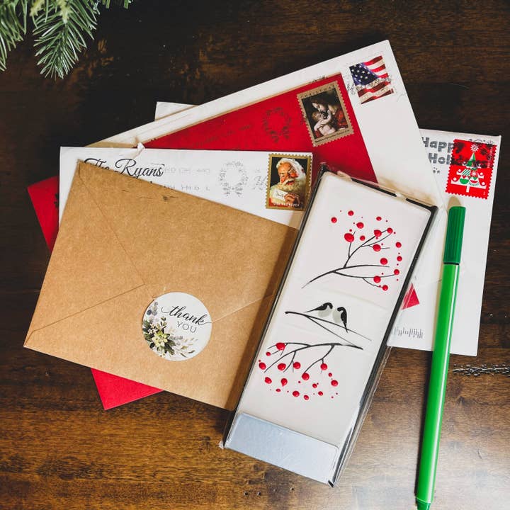 Flatyz EU - Wholesale Pillar Candle - Flat Handmade Candle - Winter Birds on White1