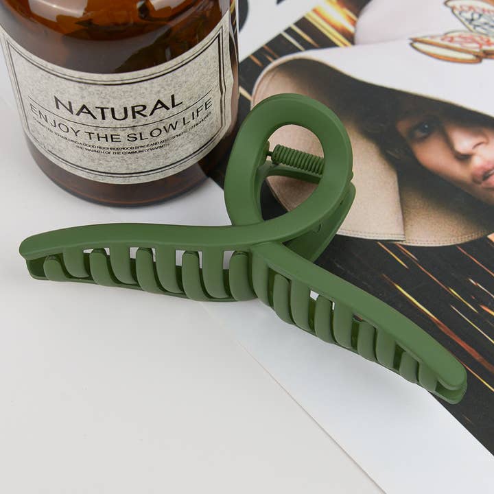 TheDivaSoap - Wholesale Hair Clip - Women's - 4.33'' Large Matte Slim Shaped Hair Claw Spa Salon