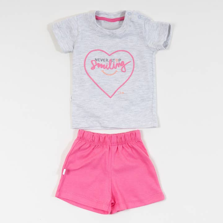 Conjunto de top y pantalones cortos sonrientes para venta al por mayor de Woggiee