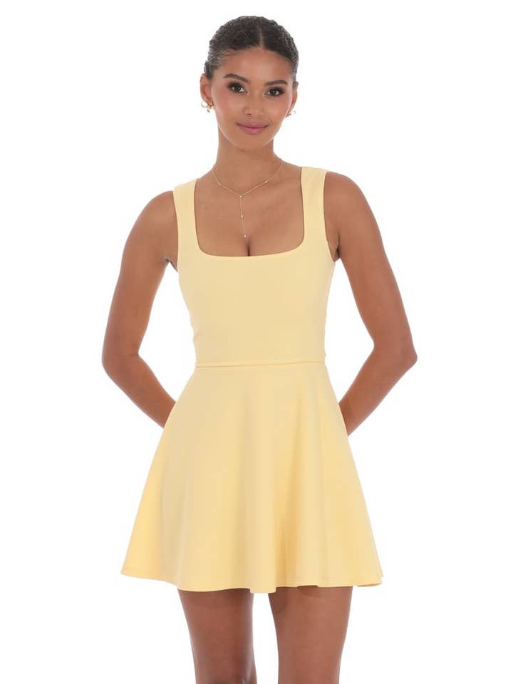 Rückenfreies A-Linien-Kleid in Gelb für den Großhandel von Lucy In The Sky