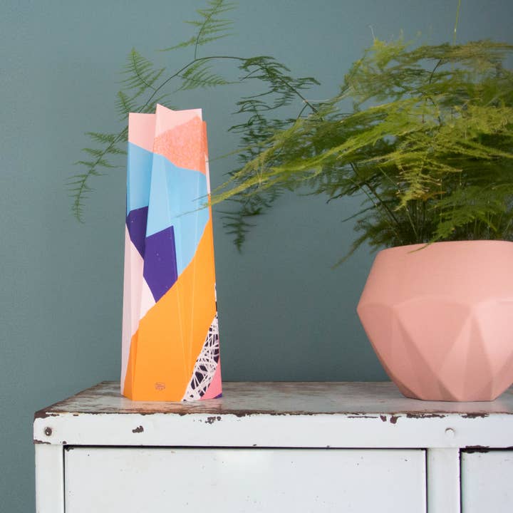 Card & Vase in One – Large – Offbeat for wholesale by Happy Whatever