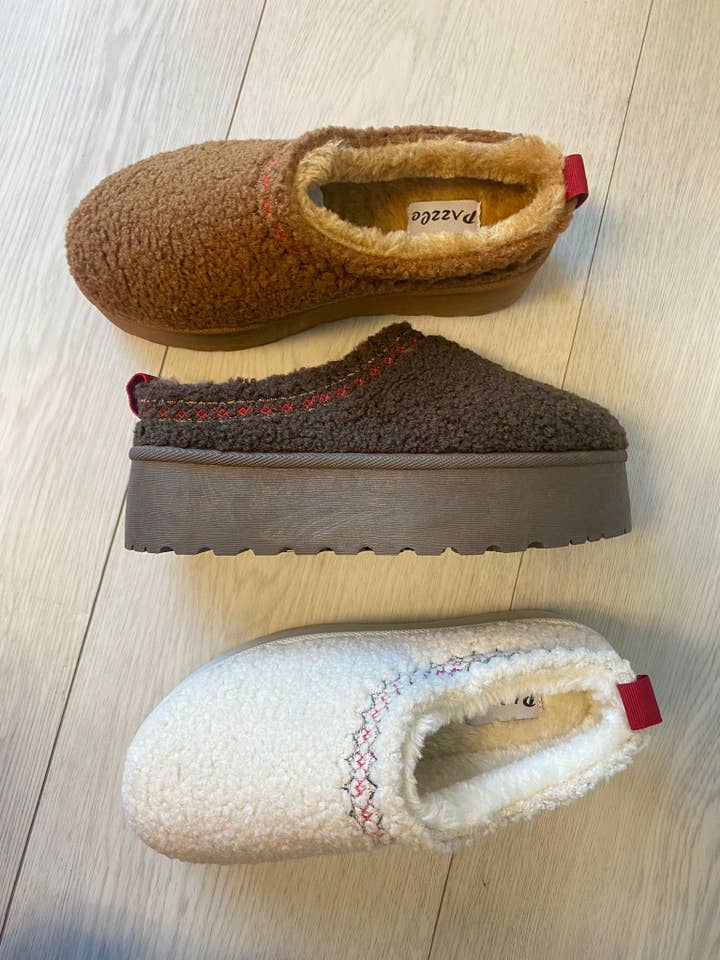 Pazzle - Wholesale Mules - Women's - MOON-21 SHEARLING SLIP ON MULE 3