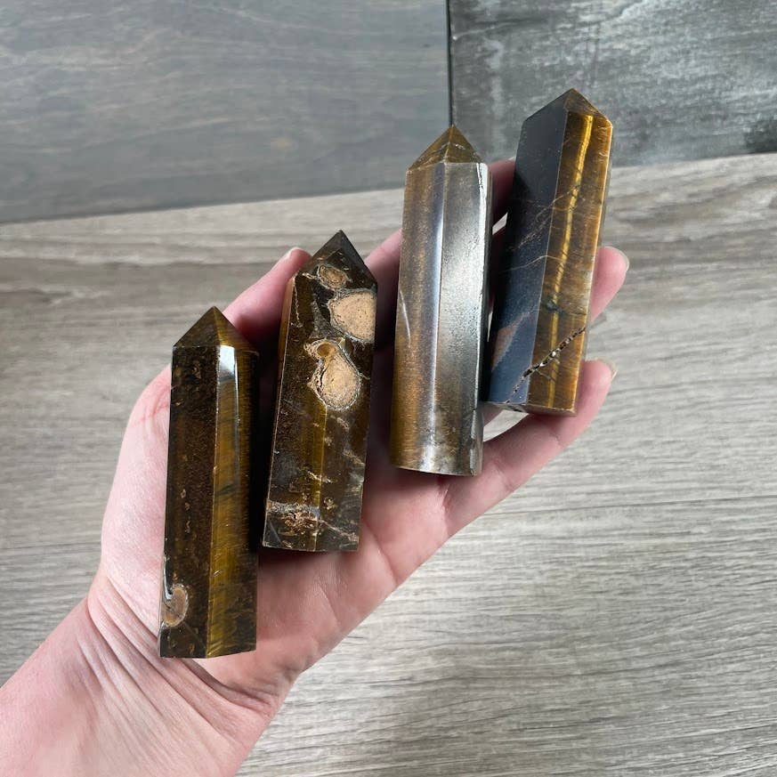 Keystone Crystals – wholesale Andlig sten/kristall – Gemstenskristall Obelisker 85–113 g | Grossist Kristalltorn Presentbutik29