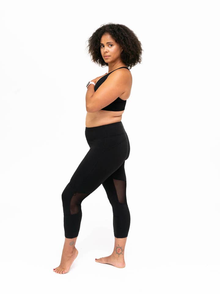 Preto Go Commando Yoga, Capri Preto para venda a revendedores na Faire1