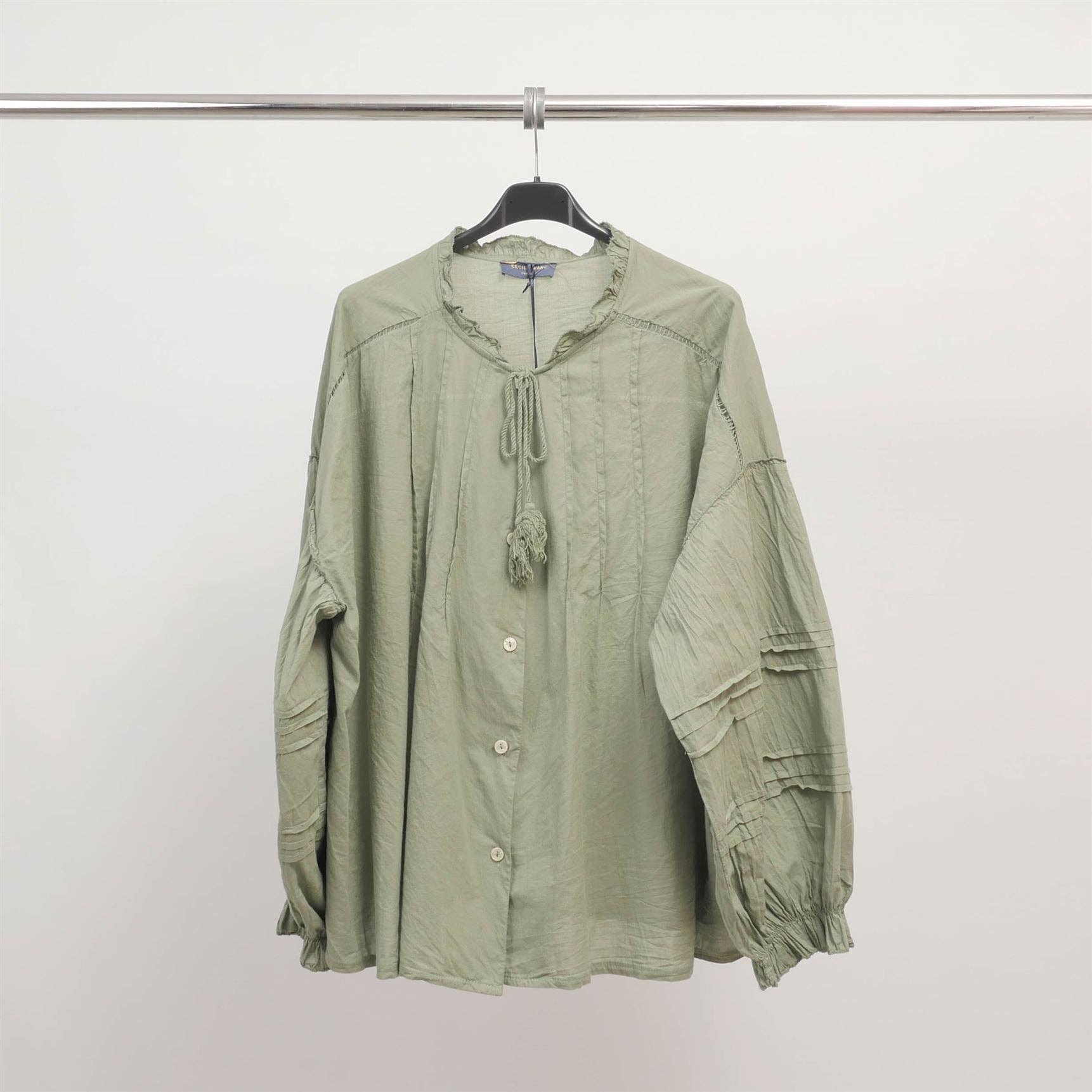 Cecile Wang - Wholesale Button Down Shirt - Women's - Cotton blouse with puffed sleeves and pleated details TDM373251