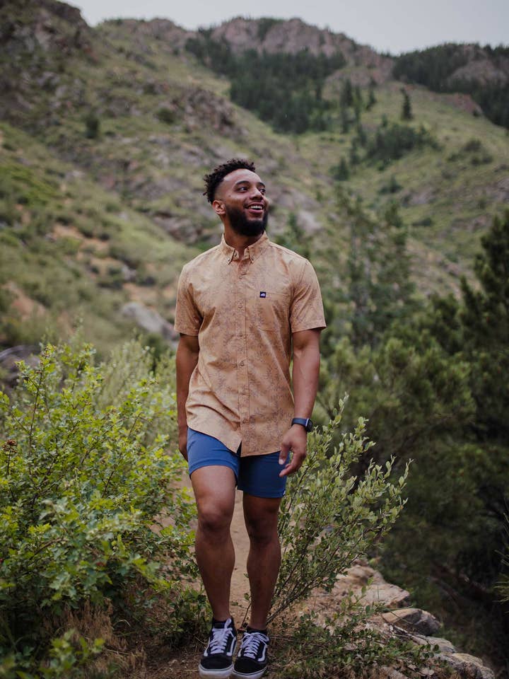 Men's Vista Stretch Button Down for wholesale by Belong Designs