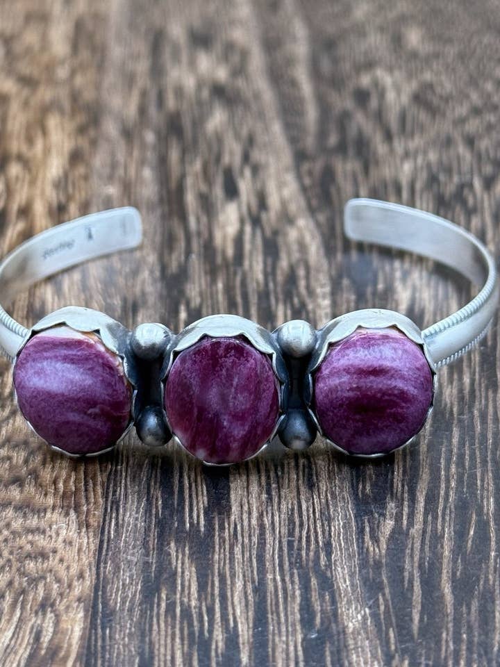 Navajo Handmade Sterling Silver Purple Spiny Oyster Shell Stacker Cuff Bracelet for wholesale by Native City Jewelry