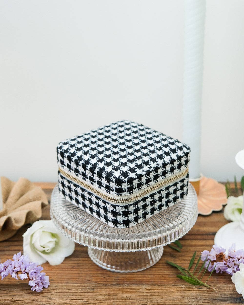 Maison Scarlett - Vente Boîte/rangement à bijoux - Boîte à bijoux de voyage Corinne en pied-de-poule11