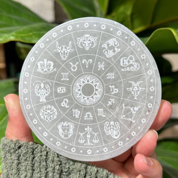 SELENITE | Placa de Carregamento Roda Zodíaca - 4in por atacado de Krystallia crystals