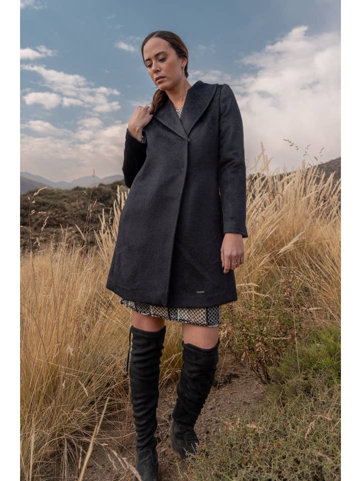 Alpaca Collections - Wholesale Trench Coat - Women's - Uriah Baby Alpaca Suri Coat