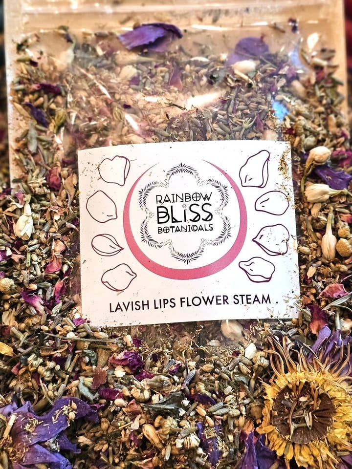 Yoni Steam: Lavish Lips Lotusblütendampf für den Großhandel von Rainbow Bliss Botanicals