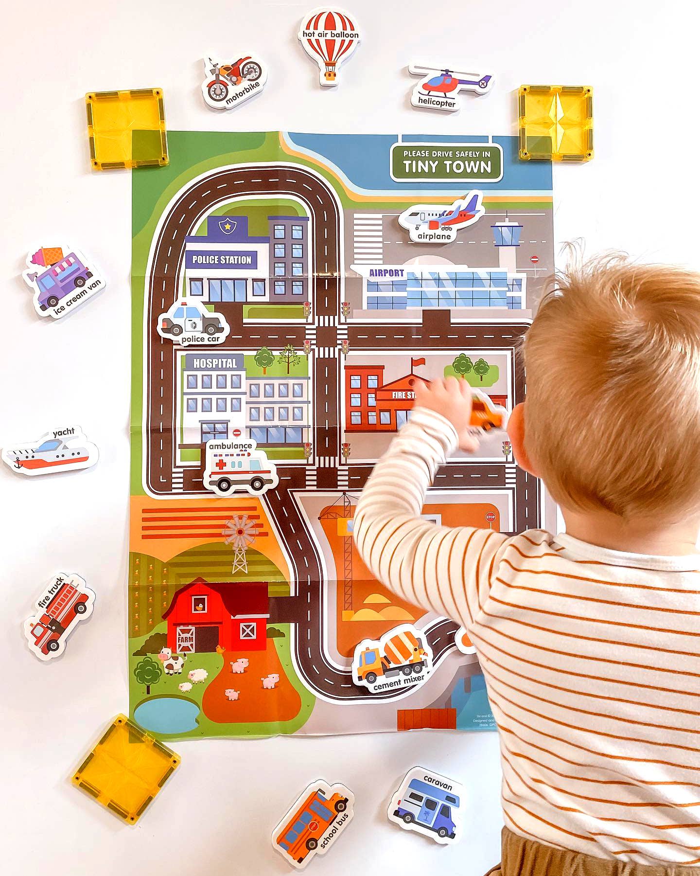 Curious Columbus - Wholesale Toy Set - Kids - Magnetic Vehicles and Professions9