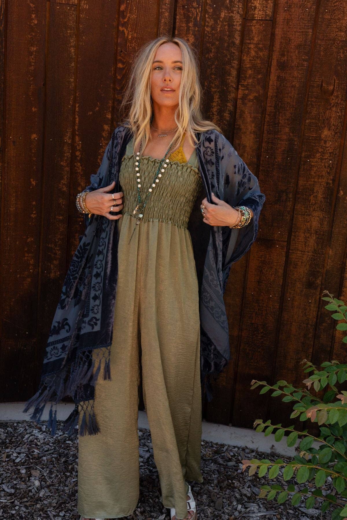 Three Bird Nest - Wholesale Kimono - Women's - Winter Favorite: Crushin' On You Velvet Kimono - Navy Blue9