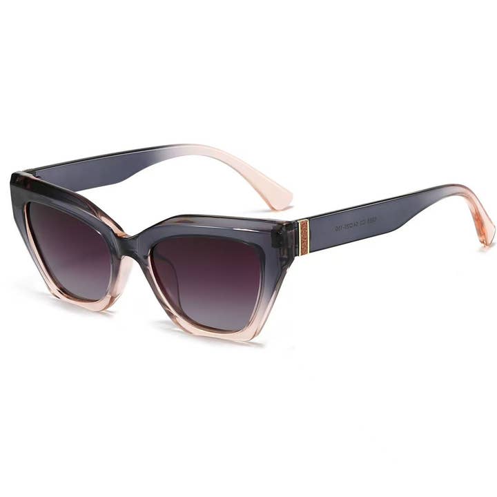 PEACH ACCESSORIES – wholesale Sunglasses – Women's – Effortless Elegance Sparkles Sunglasses 52651