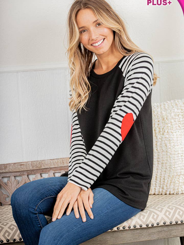 ALÉM DE TOP SÓLIDO E LISTRADO COM REMENDO DE COTOVELO DE CORAÇÃO por atacado de Pink Irene Wholesale