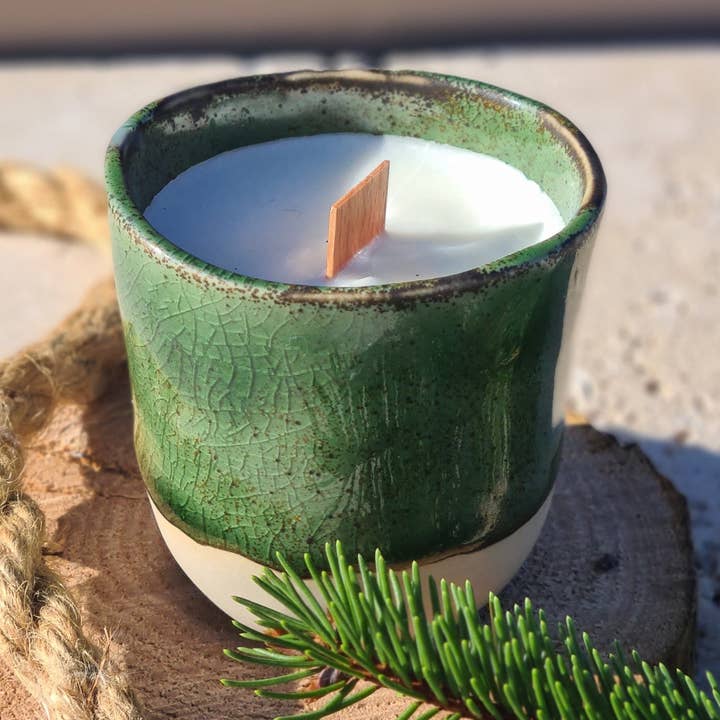 Vela Perfumada com Gengibre Confitado - 160 g por atacado de lesbaronnes