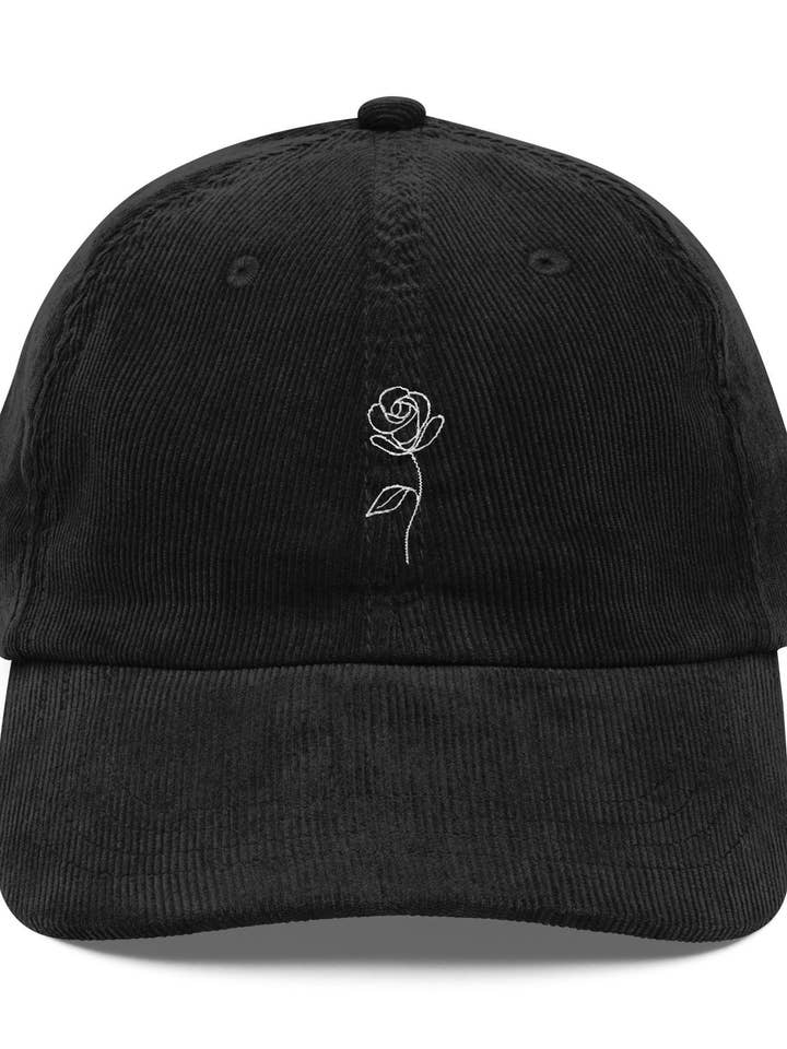 Casquette en velours côtelé brodée Rose Vintage pour la vente par Mignardi Studios