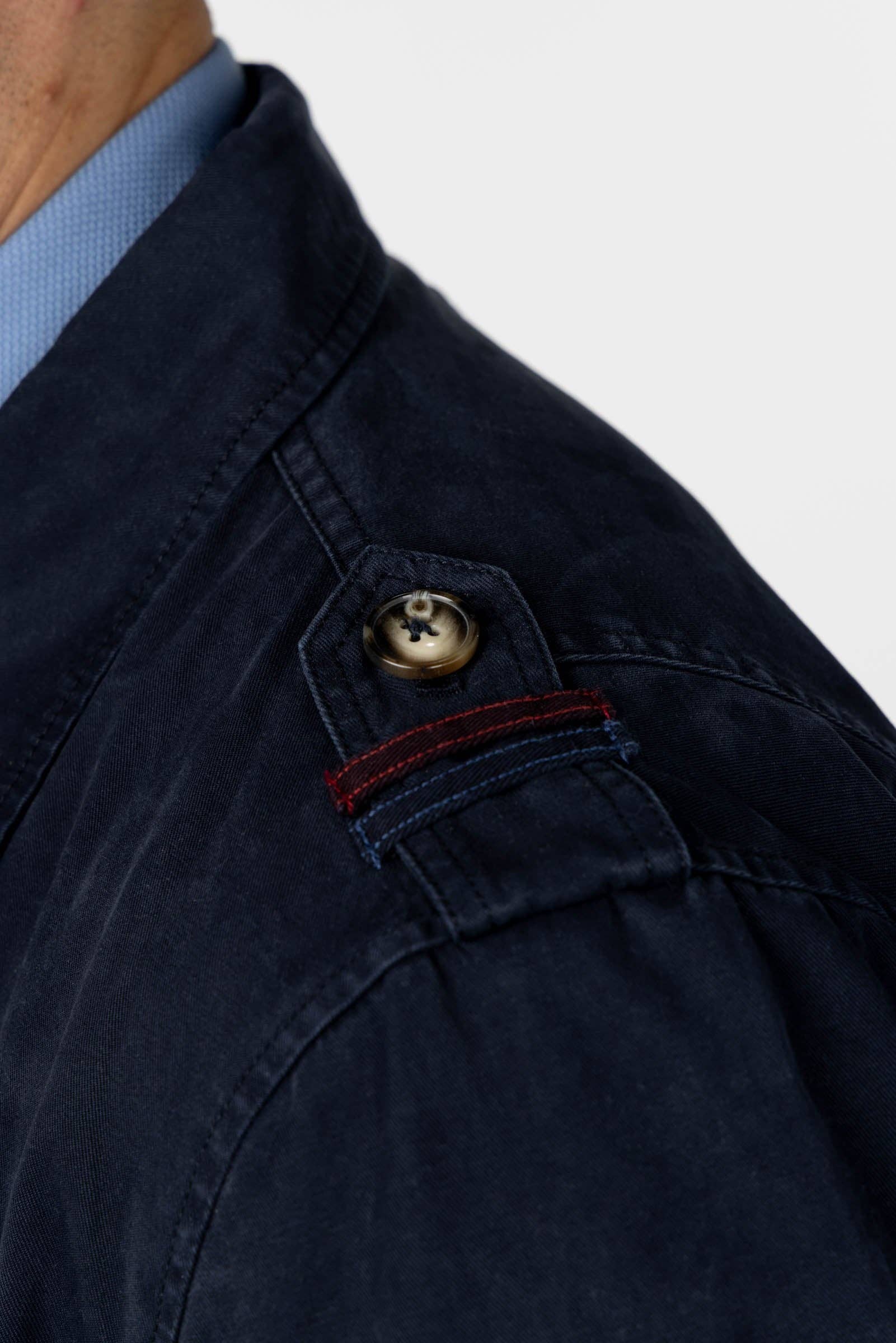 williot – Großhandel Jacke - Herren – In der Sahara gefärbtes Kleidungsstück mit austauschbaren Patches.6