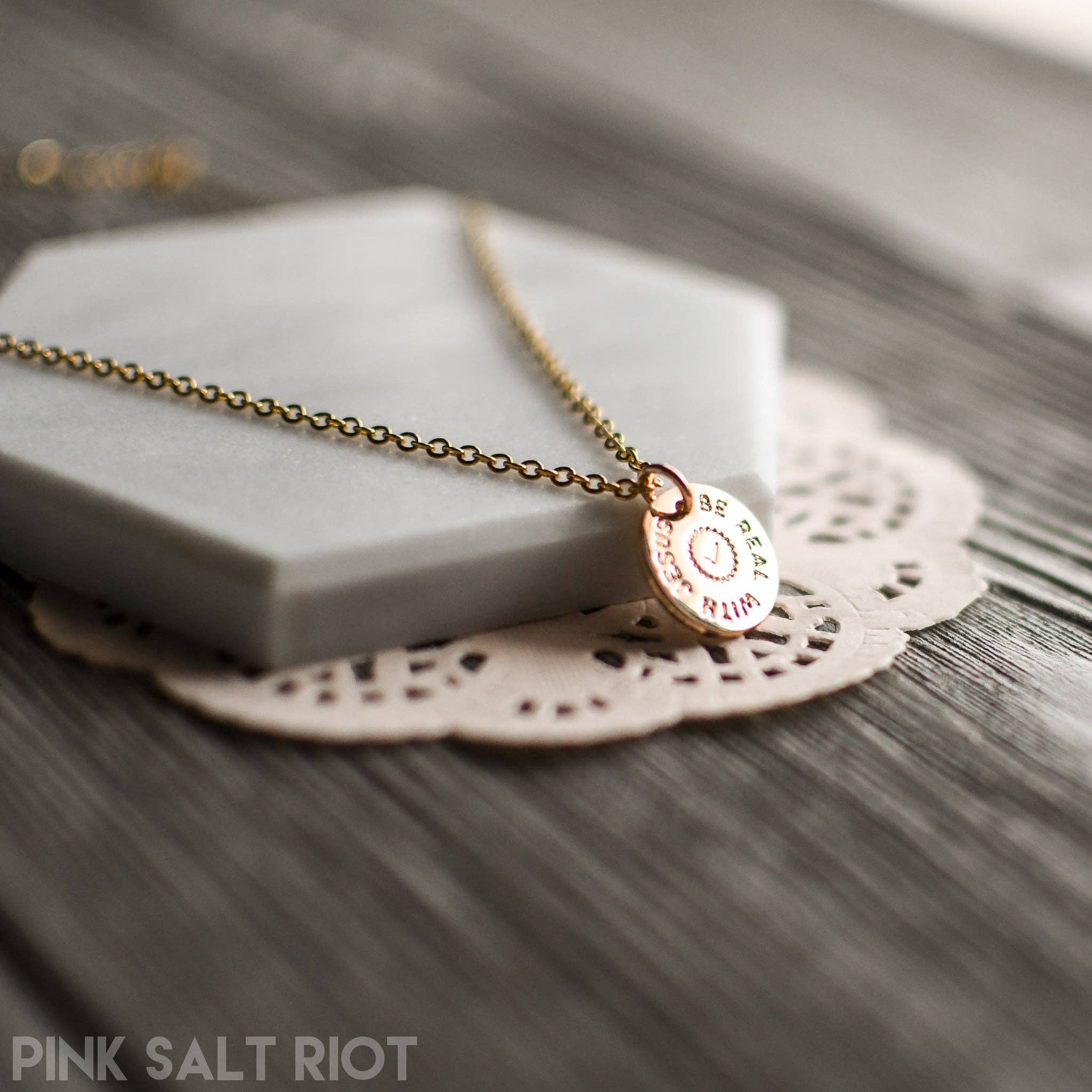 Pink Salt Riot – Colar pingente/pendente por atacado – Colar de ouro Be Real with Jesus4
