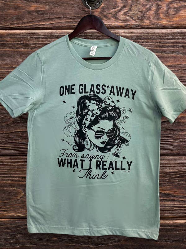 BC DTF ONE GLASS AWAY FROM STAYING T-shirt met grafische print voor wholesale door L&B Life
