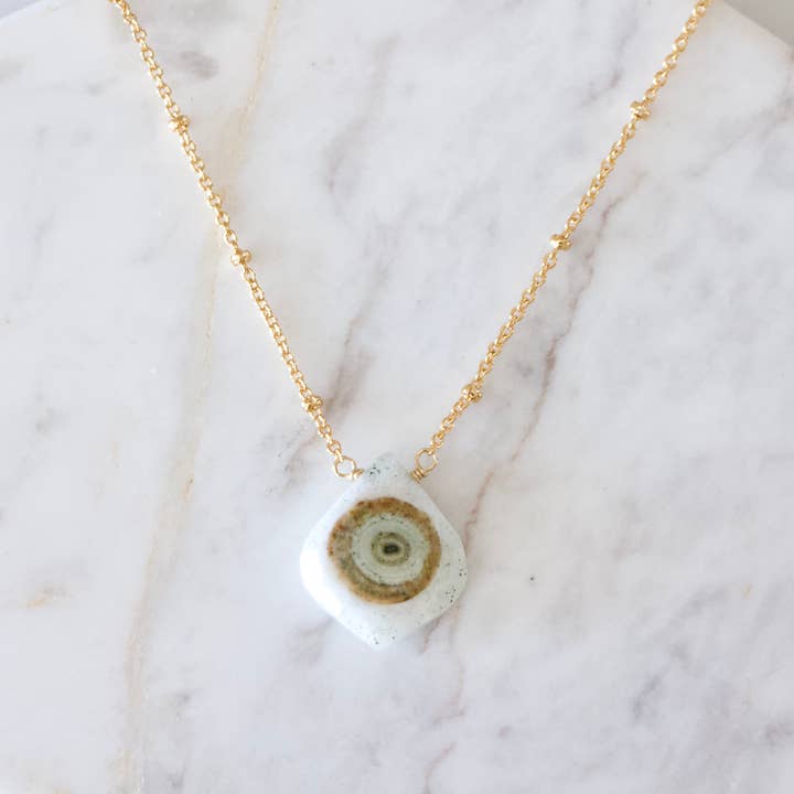 Mesa Blue - Wholesale Pendant/Charm Necklace - Solar Quartz NecklaceÂ