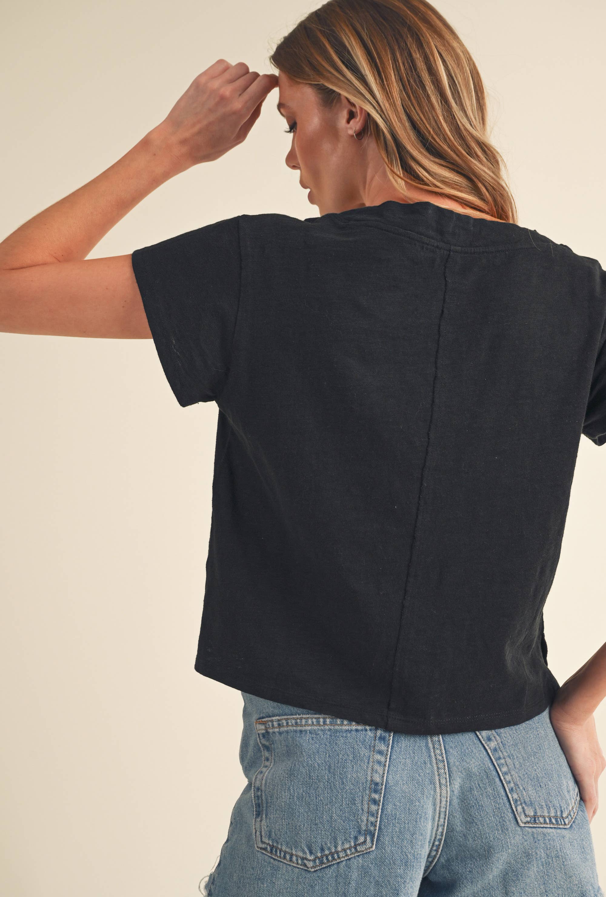 AEMI + CO - Wholesale T-Shirt - Women's - 8281DK Til V-Neck Baby Top4