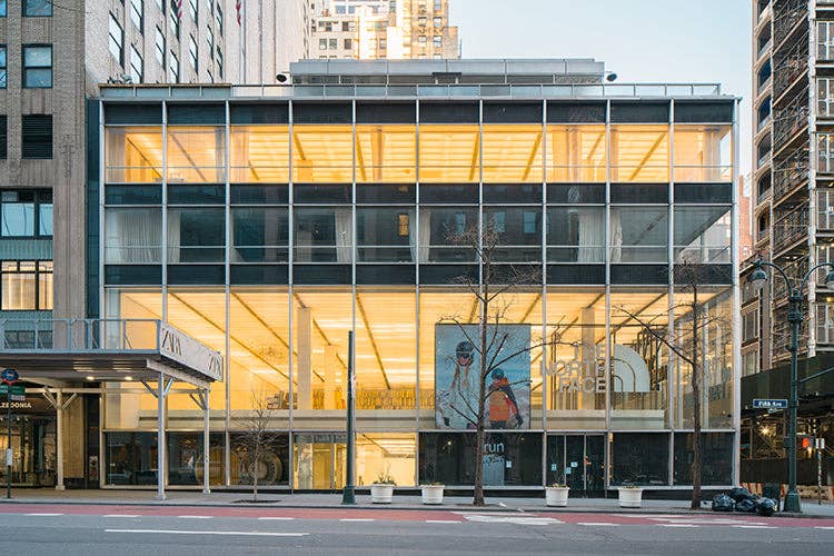 Blue Crow Media – wholesale Arts and entertainment – Modernist New York Map4