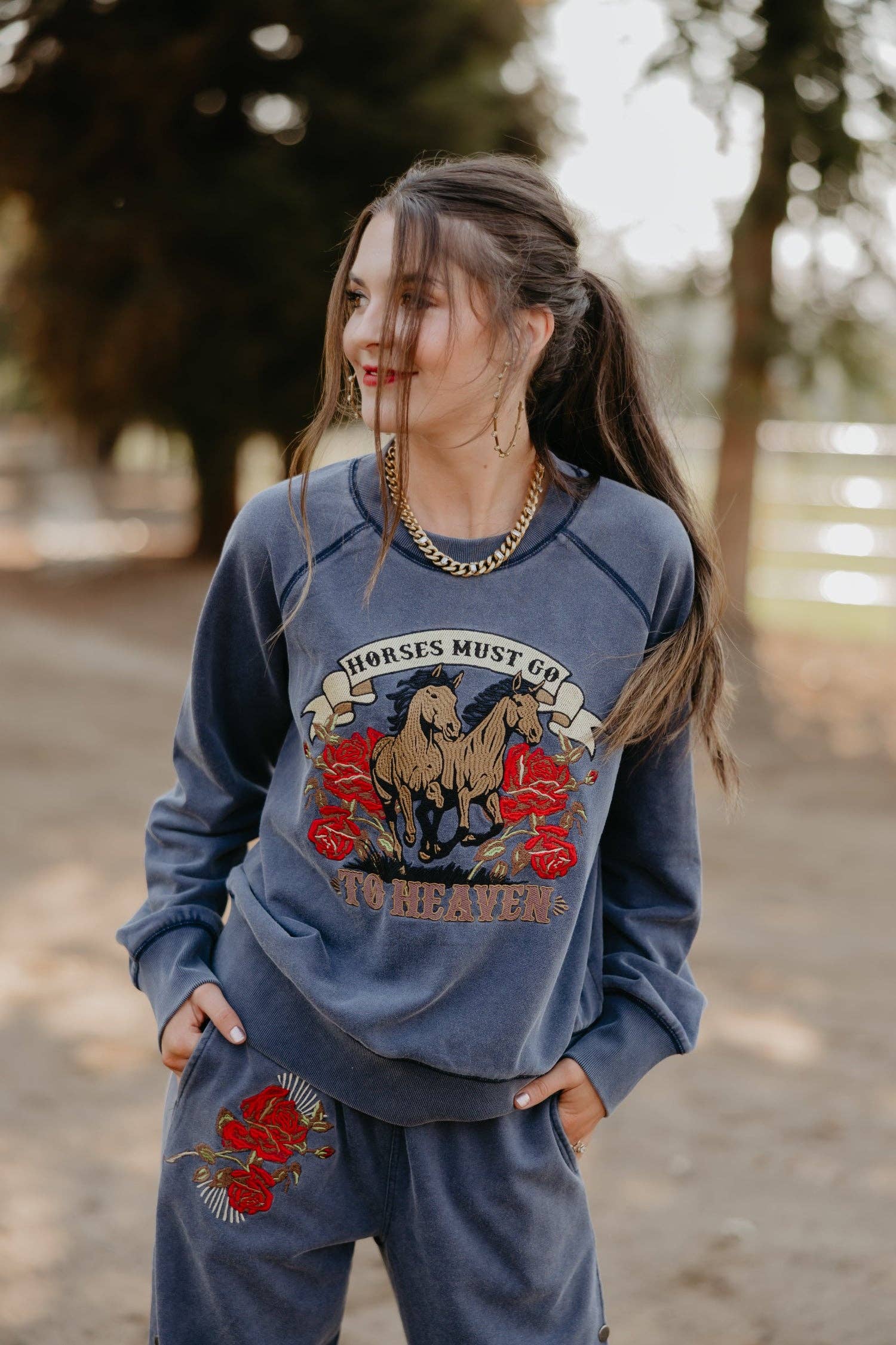 Rodeo Quincy - Wholesale Graphic Sweatshirt - Women's - Horses in Heaven Pullover2