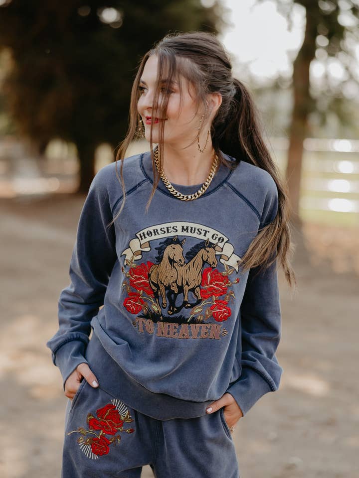 Rodeo Quincy - Wholesale Graphic Sweatshirt - Women's - Horses in Heaven Pullover2