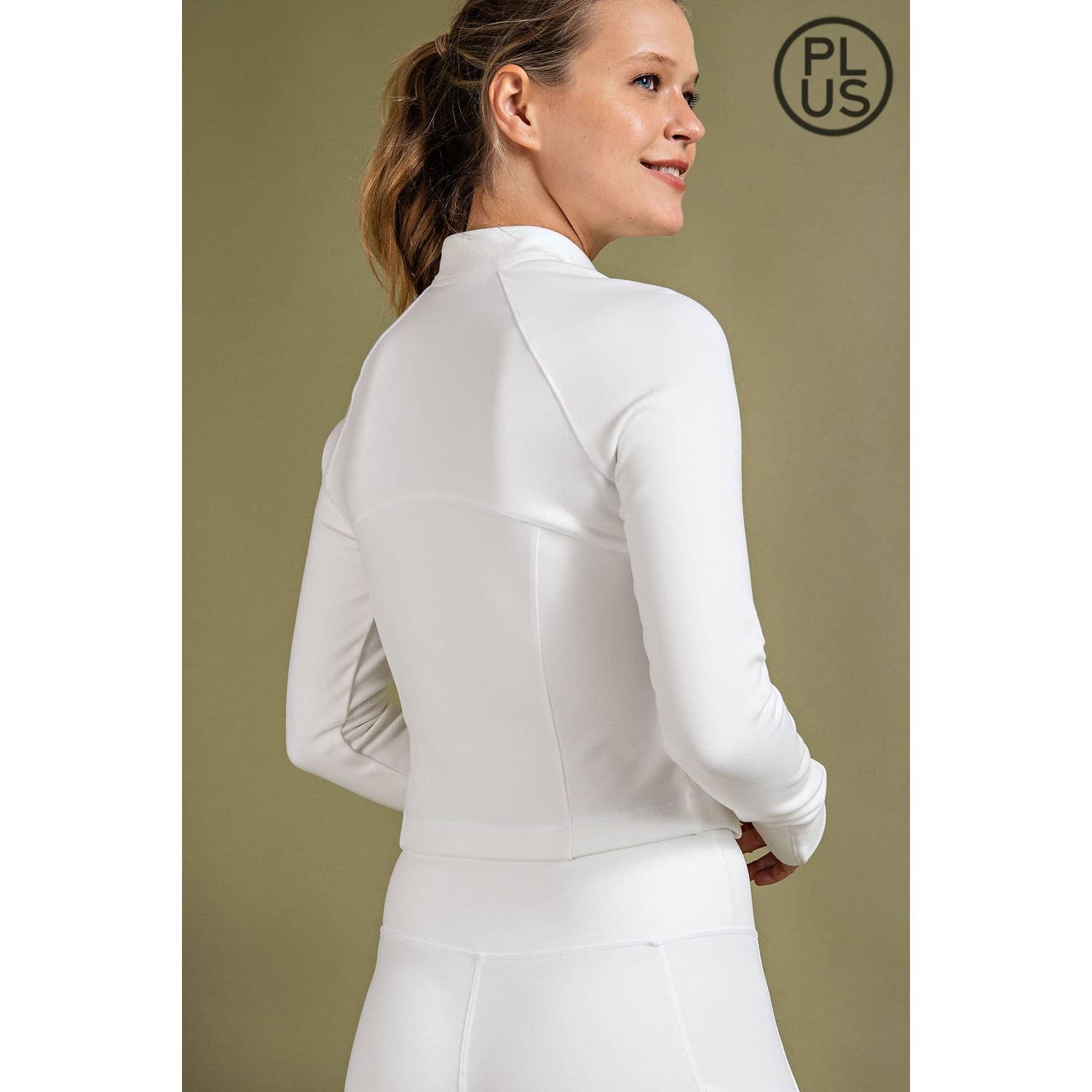 Rae Mode - Vente Chemise – femme - HAUT CÔTELÉ À MANCHES LONGUES ET COL MONTANT BROSSÉ DE GRANDE TAILLE14