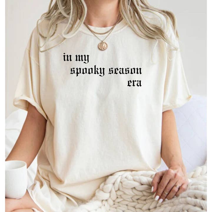 Haunted, Anti Hero, Taylor Swift, Halloween, T-shirt per la vendita all'ingrosso da parte di The Crafty Tee