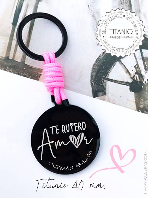 Portachiavi in acciaio nero da 40 mm e cordoncino con dedica. per la vendita all'ingrosso da parte di Happypulseras